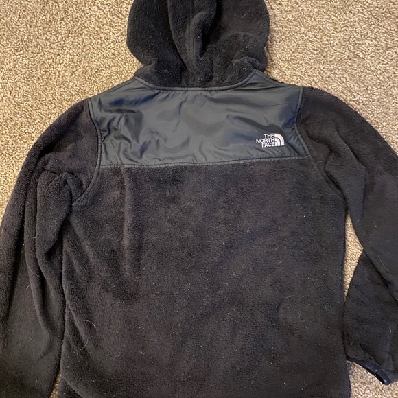 North Face - Picture 3 of 4